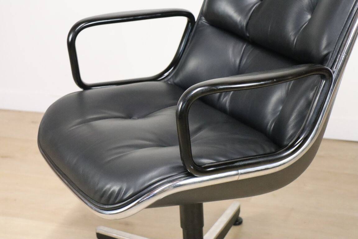Charles Pollock leather office chair, Knoll edition, 1970