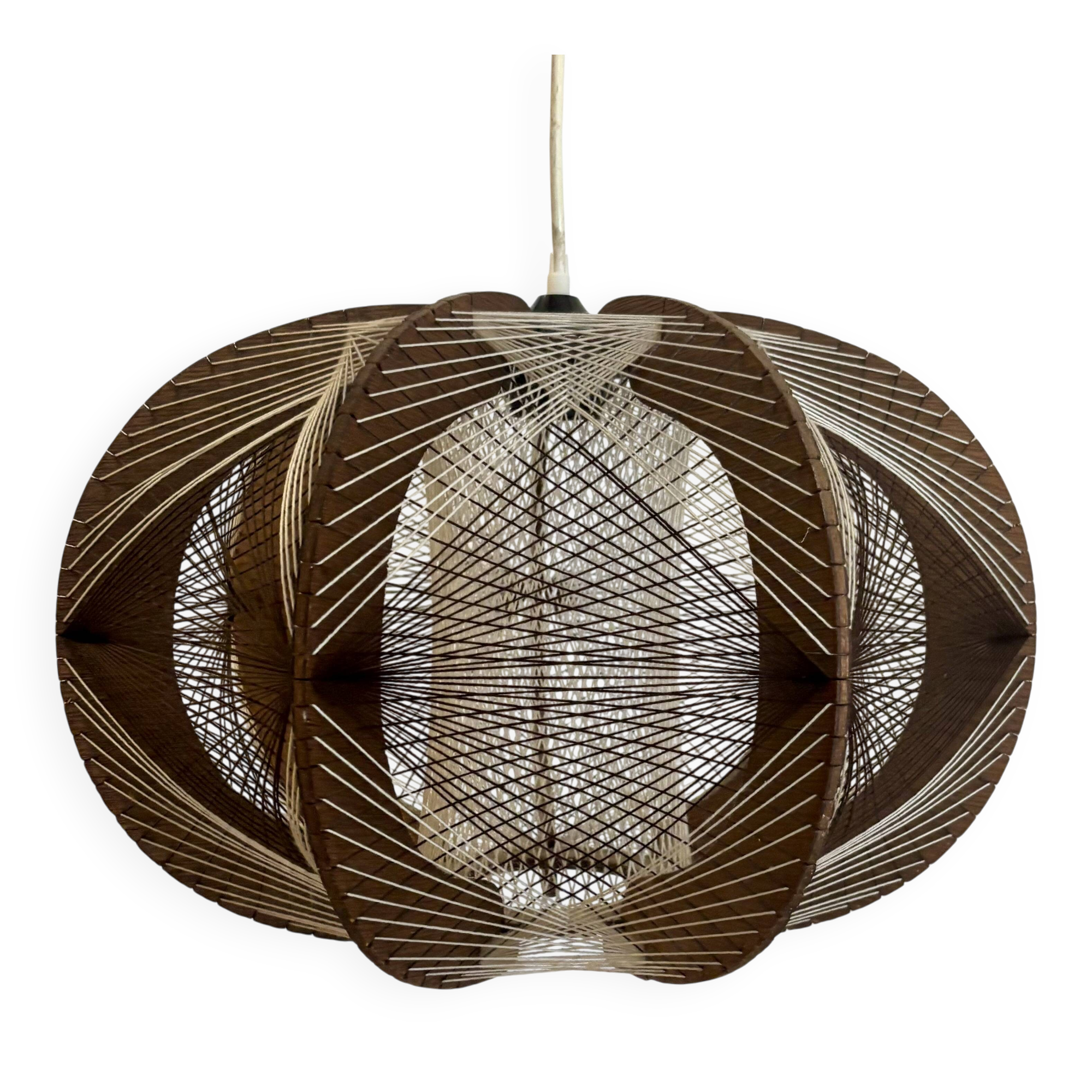 Scandinavian wooden and wire suspension
