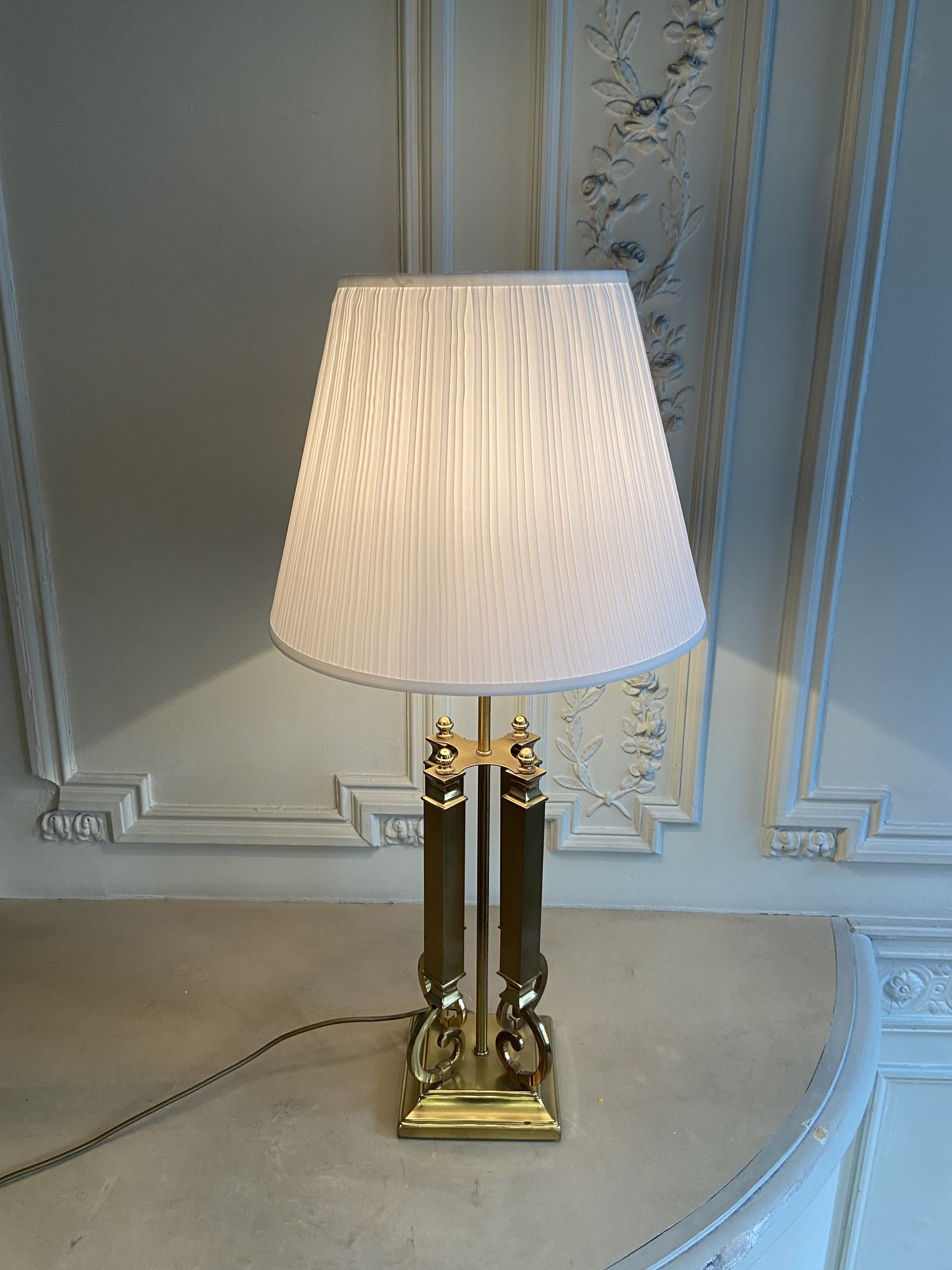 Lampe en laiton Deknudt Belgique 1970