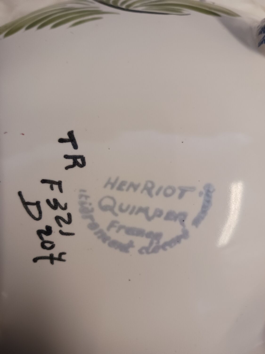 Soupière quimper henriot