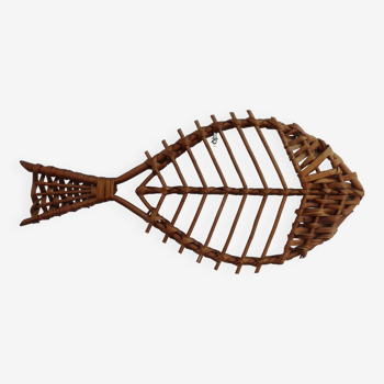 Wall rattan fish