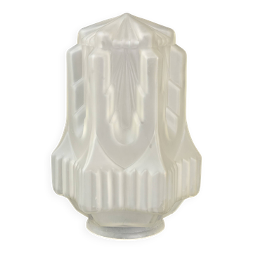 Globe skyscraper streamline art deco 1920