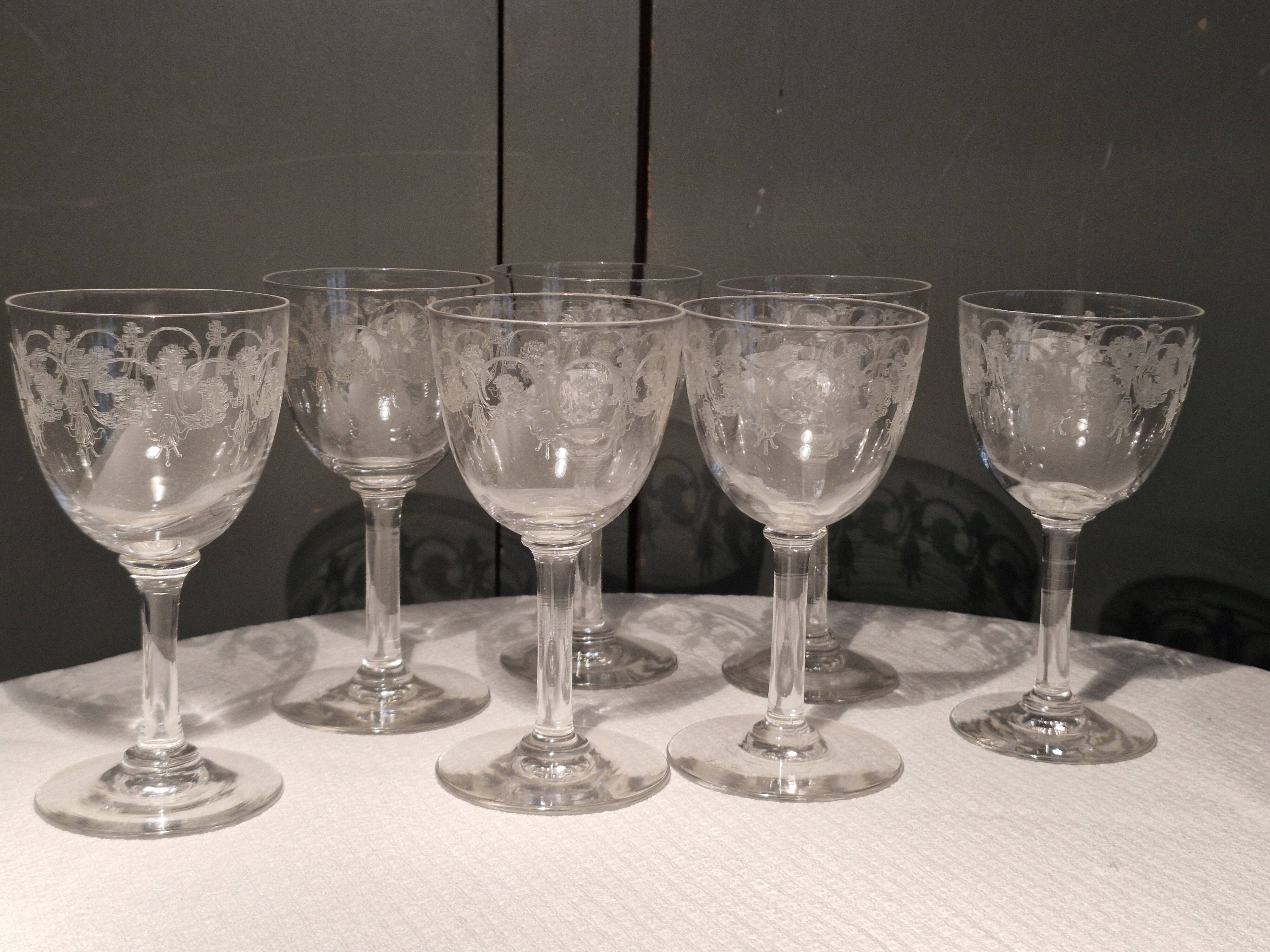 7 white wine/port glasses ART NOUVEAU - floral decoration - Baccarat Fine 19