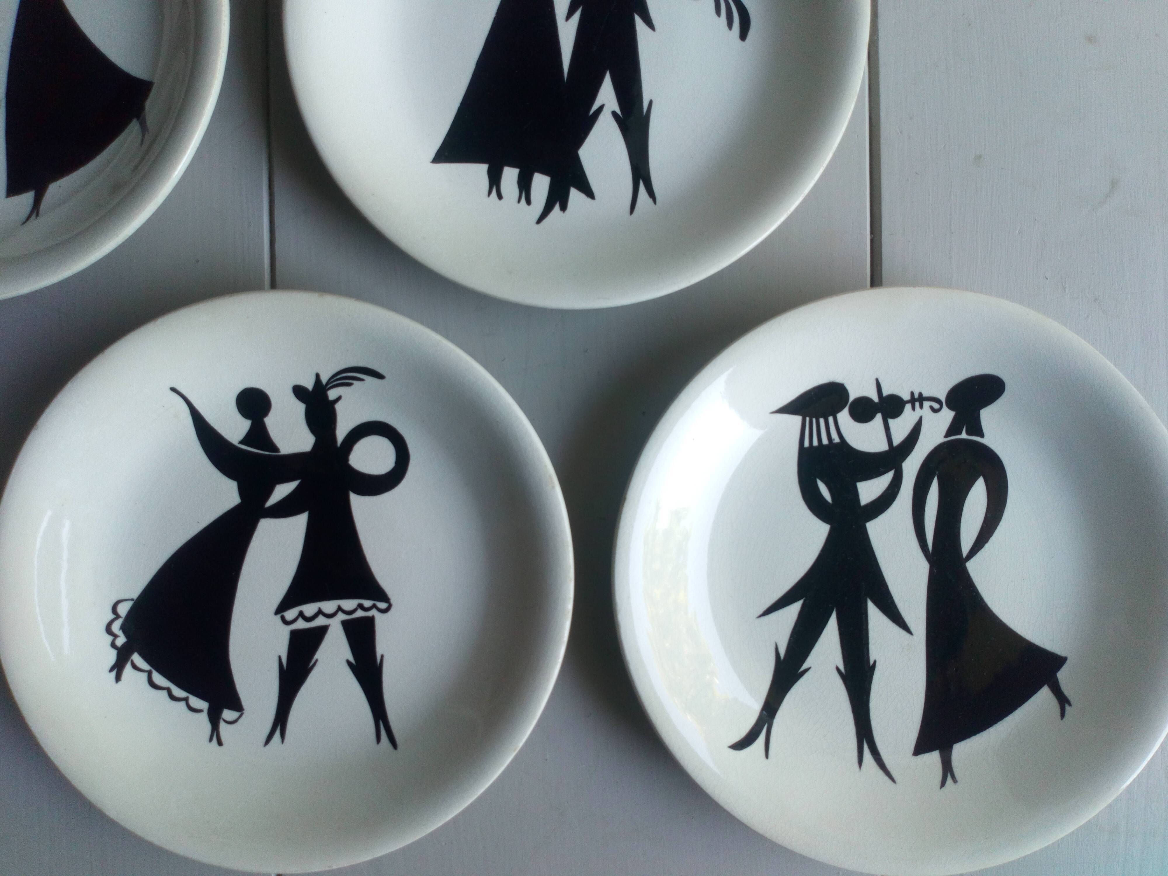 Five dessert plates Sylvestre edition of Longchamp