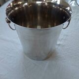 Champagne bucket in silver metal