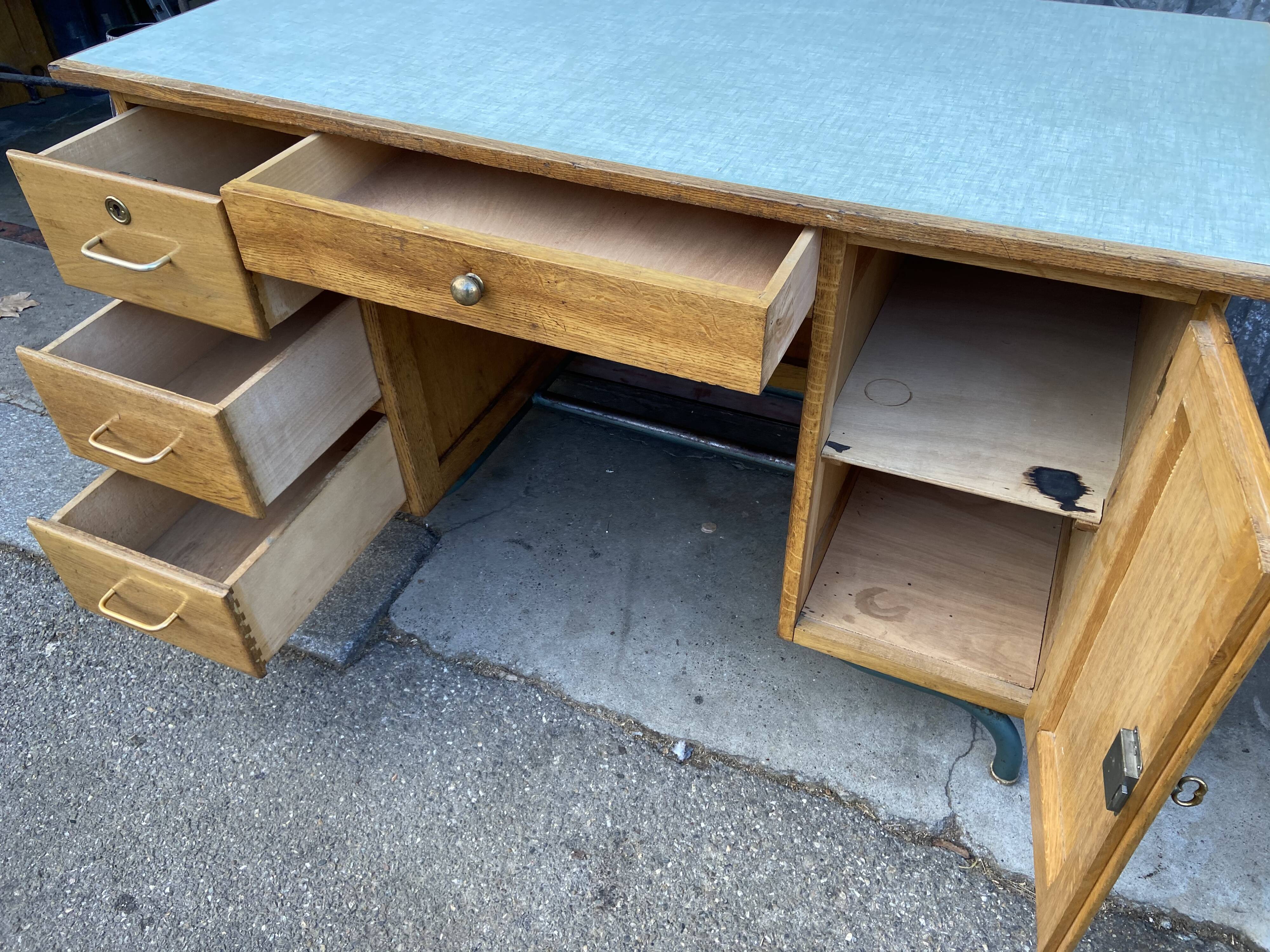 Vintage schoolmaster's office Mullca Delagrave 1960