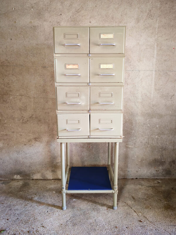 Meuble de métier - casiers industriels