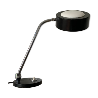 Black and white Jumo lamp