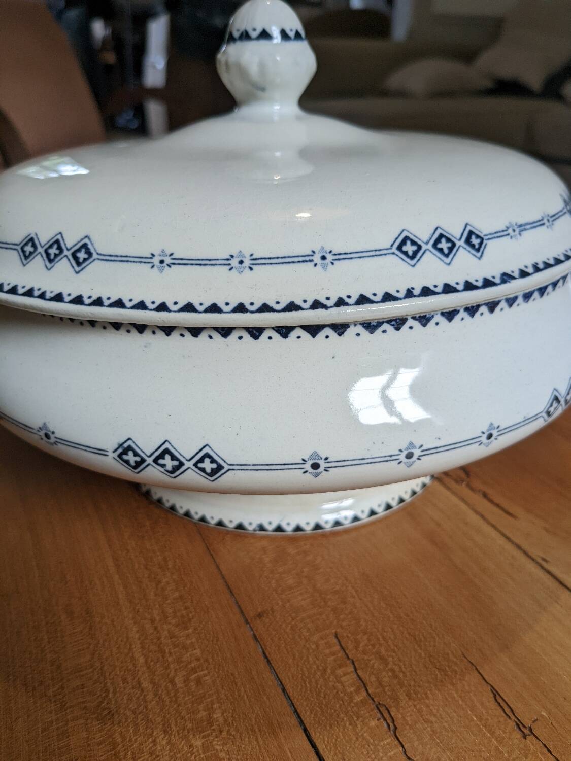 Russia Gien Soup Tureen