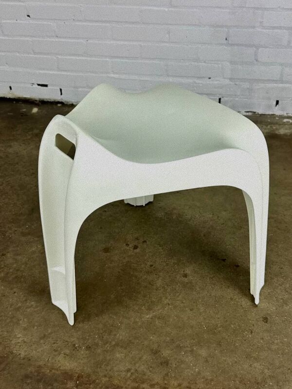 Tabouret blanc Casalino, Casala — Alexander Begge
