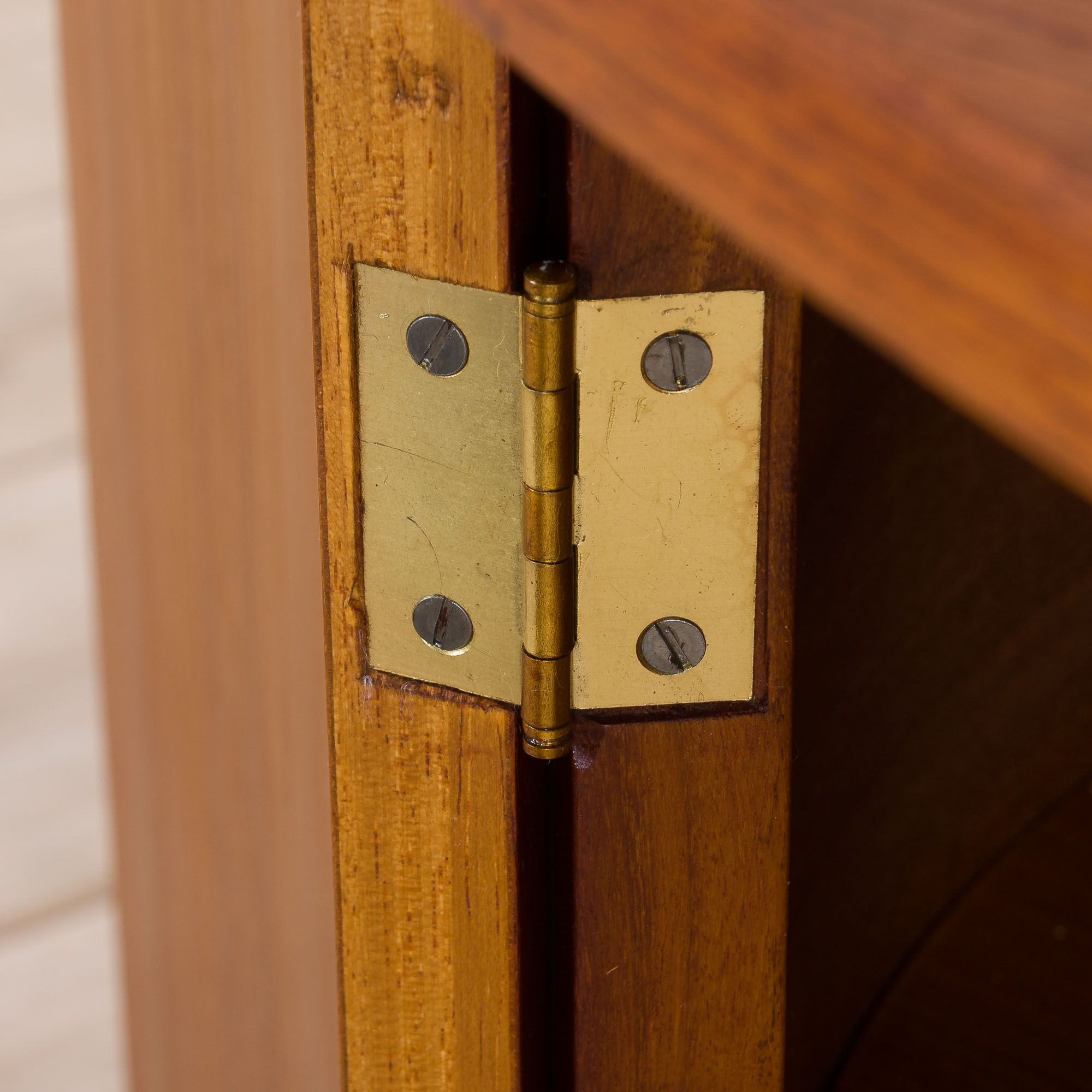 Mid Century free standing bullet shape executive teak desk by H.P. Hansen, Denmark, 1960s