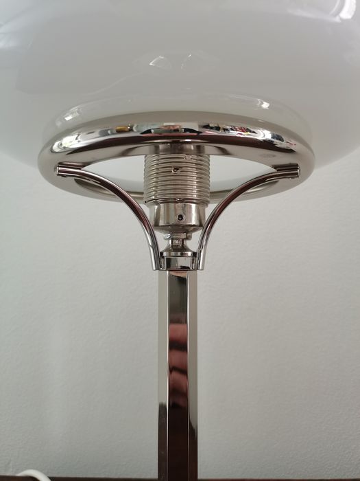 Josef Hoffmann table lamp - Museum art. 618