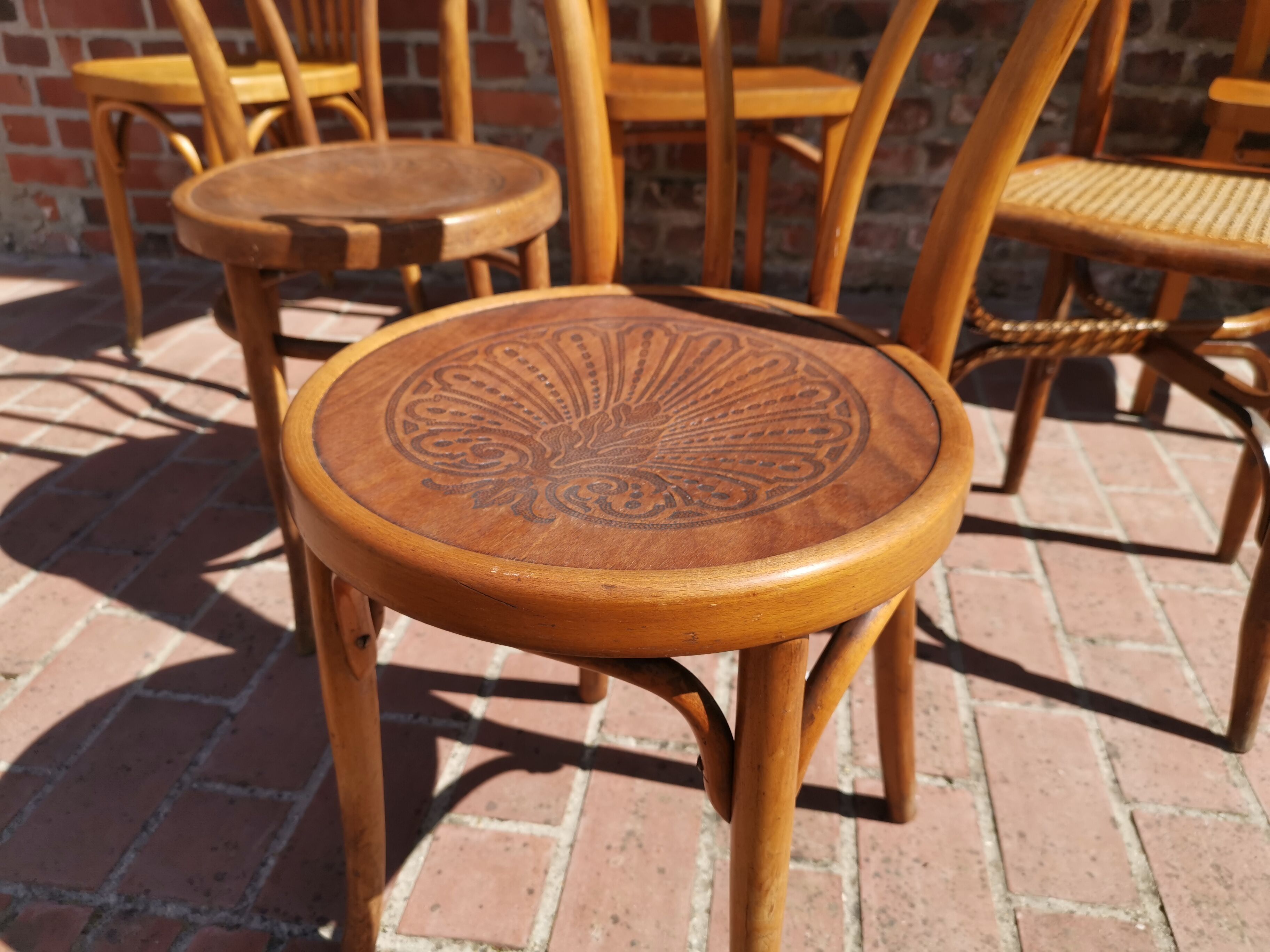 Lot of 6 chairs Jacob - Josef Kohn, Thonet, Mahieu