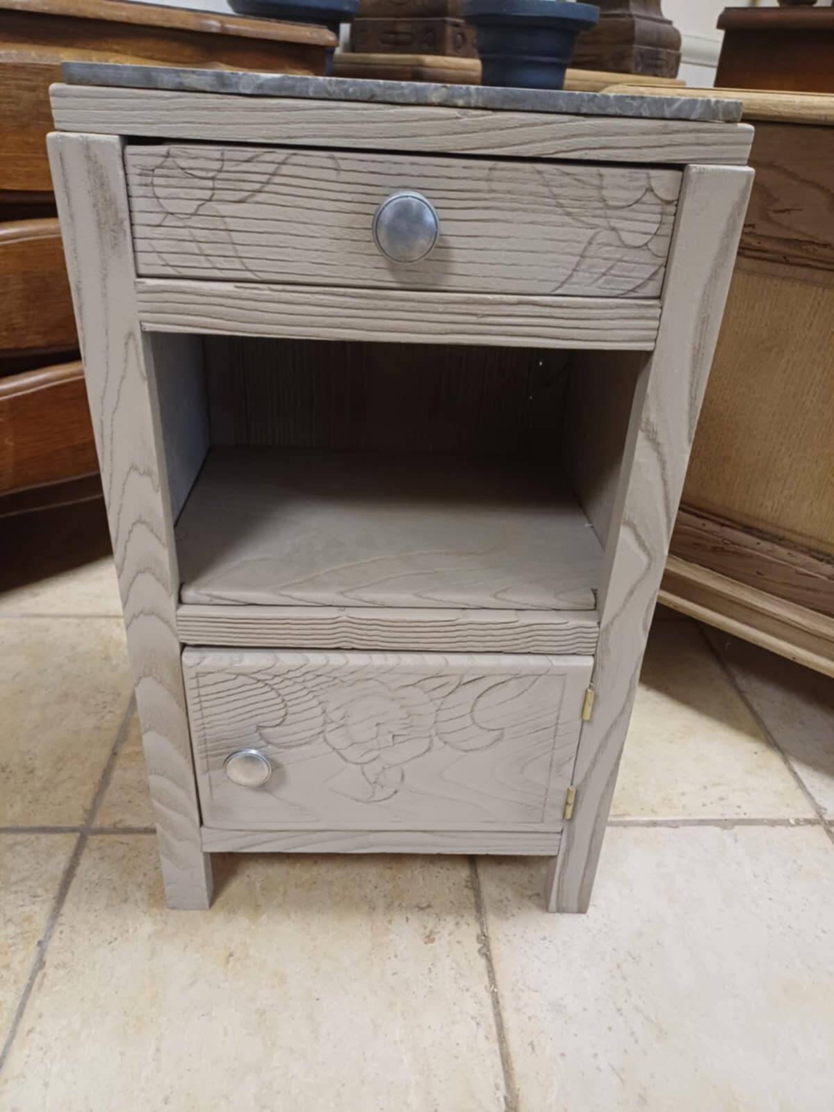 Bedside table