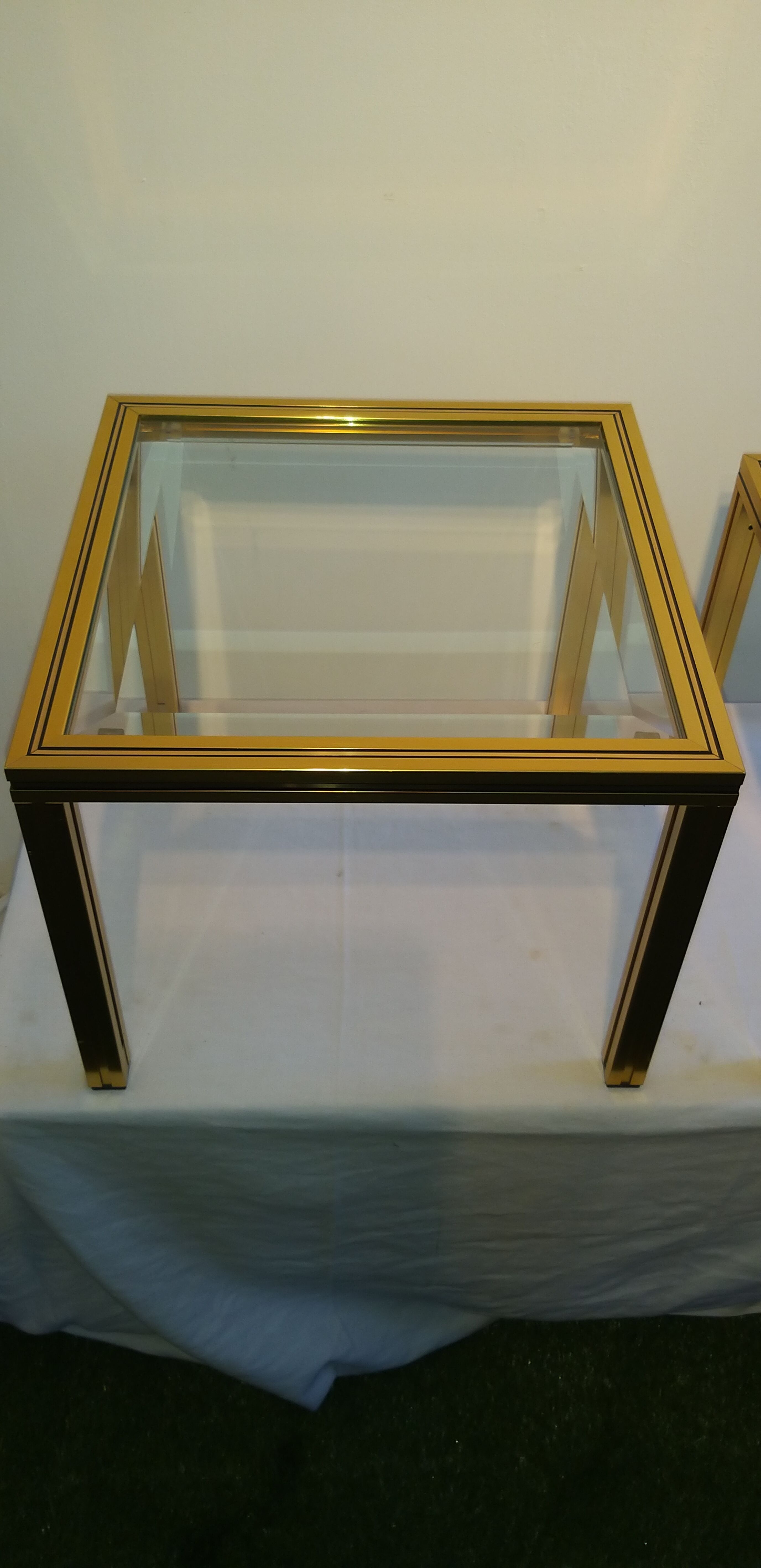 Table gigogne métal doré années 70