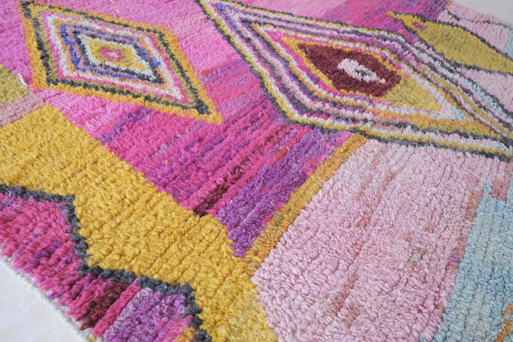 Berber Boujad rug from the Atlas Mountains - 283 x 193 cm
