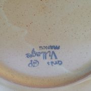 Stoneware plates