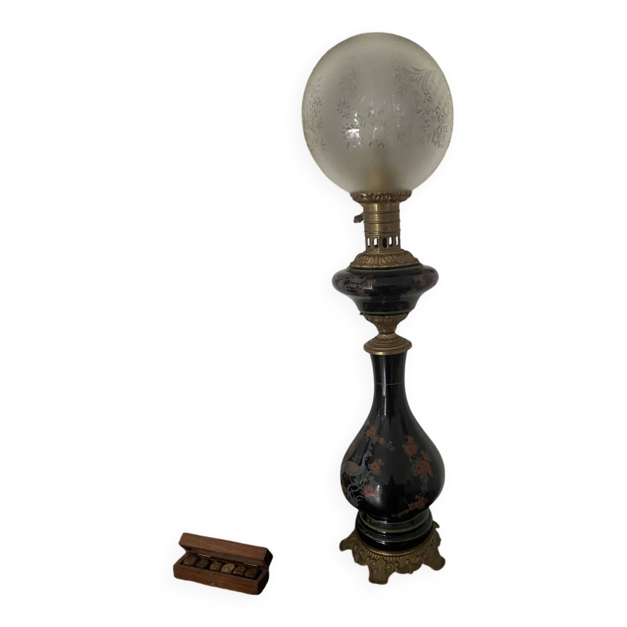 Large ceramic lamp from the Napoleon III period.