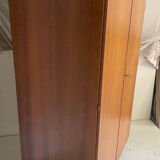 Armoire vintage pieds compas