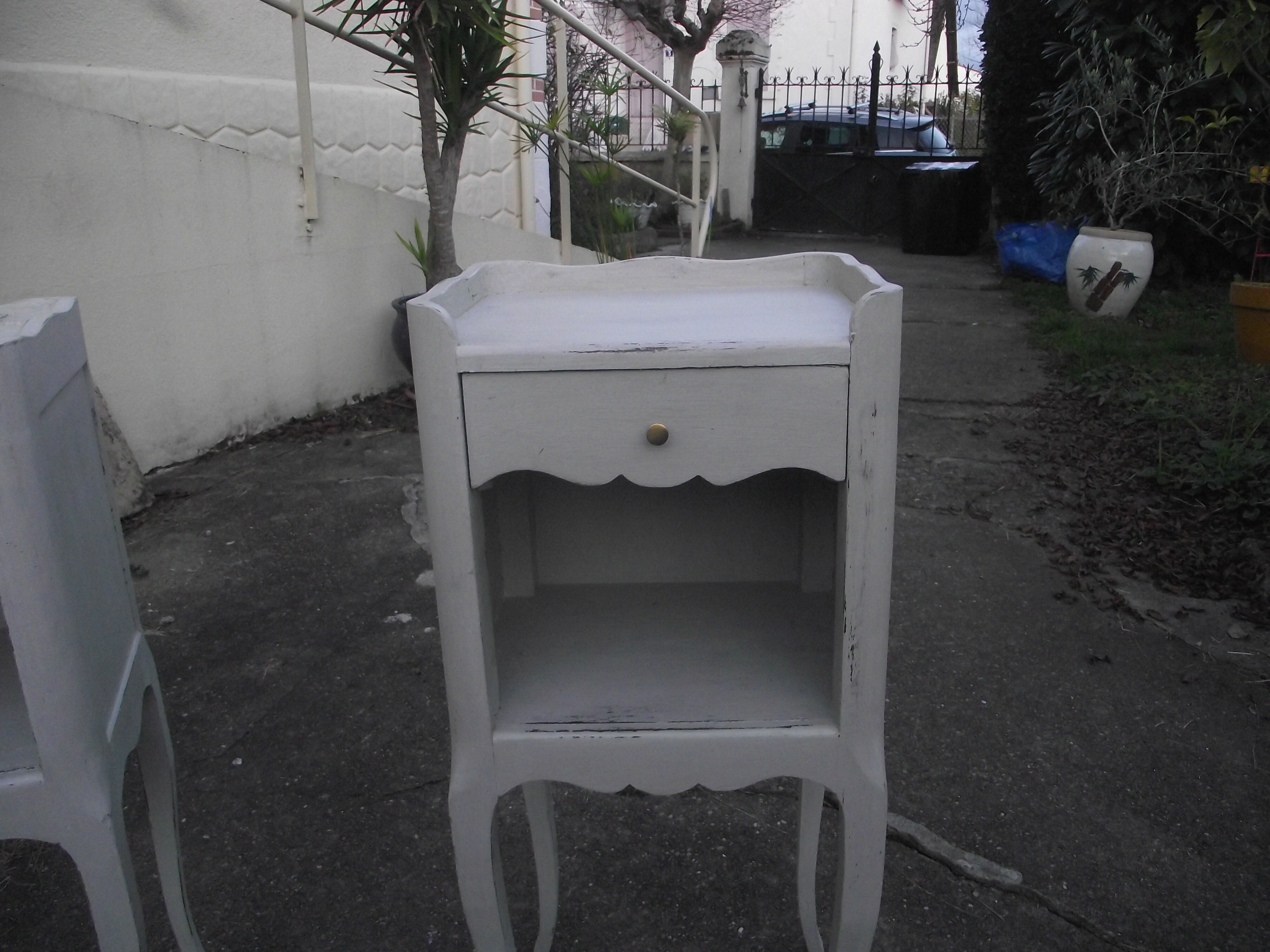 Pair of Louis XV-style bedsides