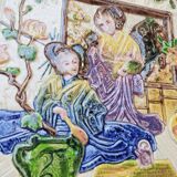 Plat décor Geishas faïence anglaise Bretby