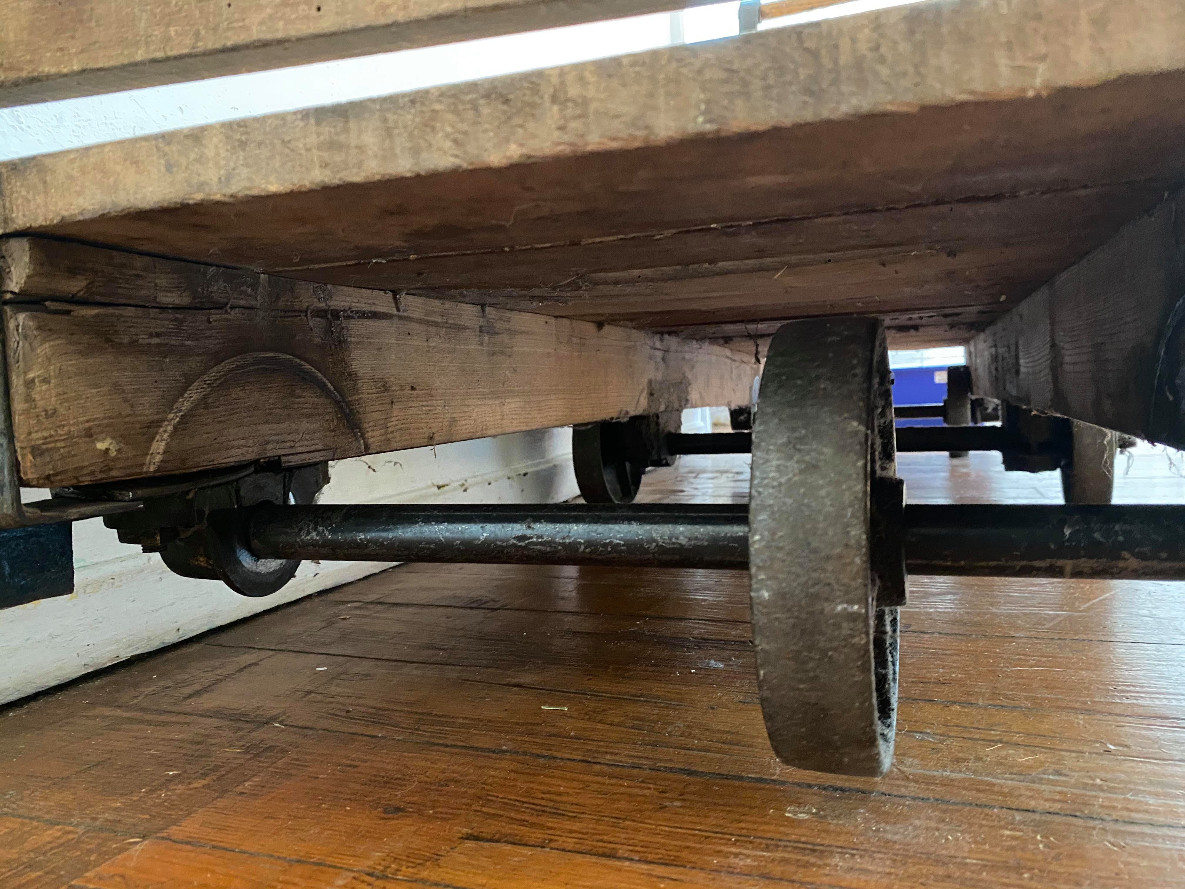 Industrial transport trolley