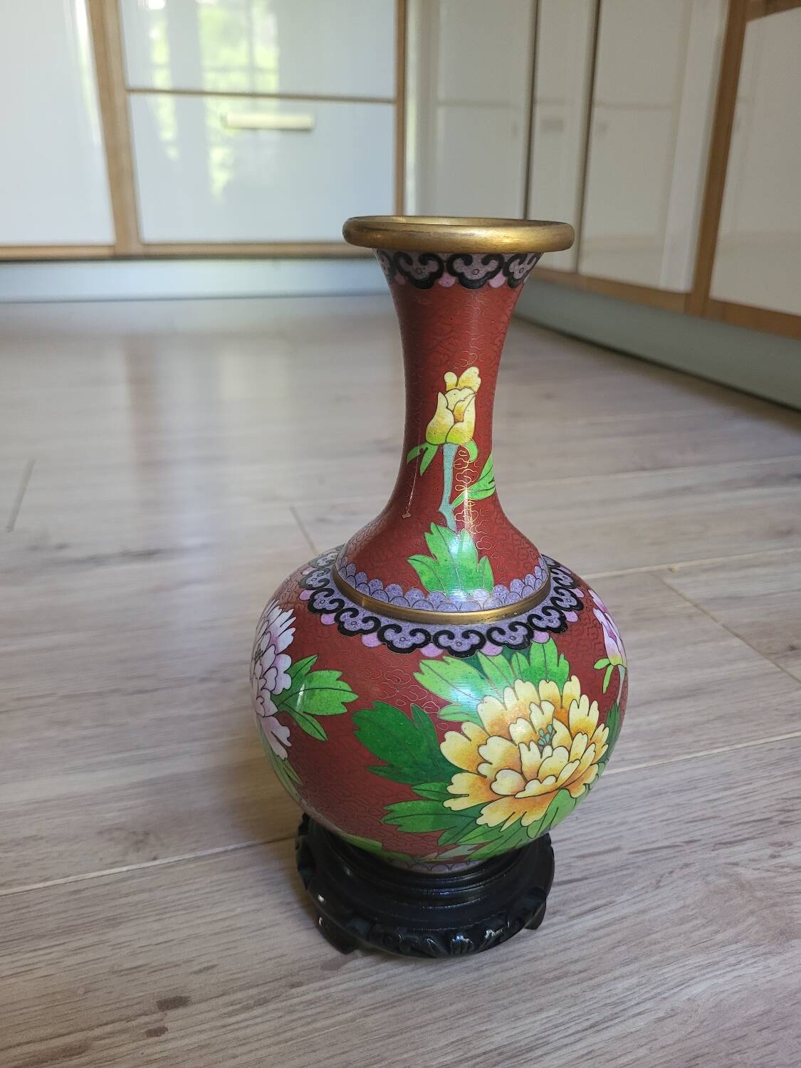 Chinese vase inclusions, brass with support