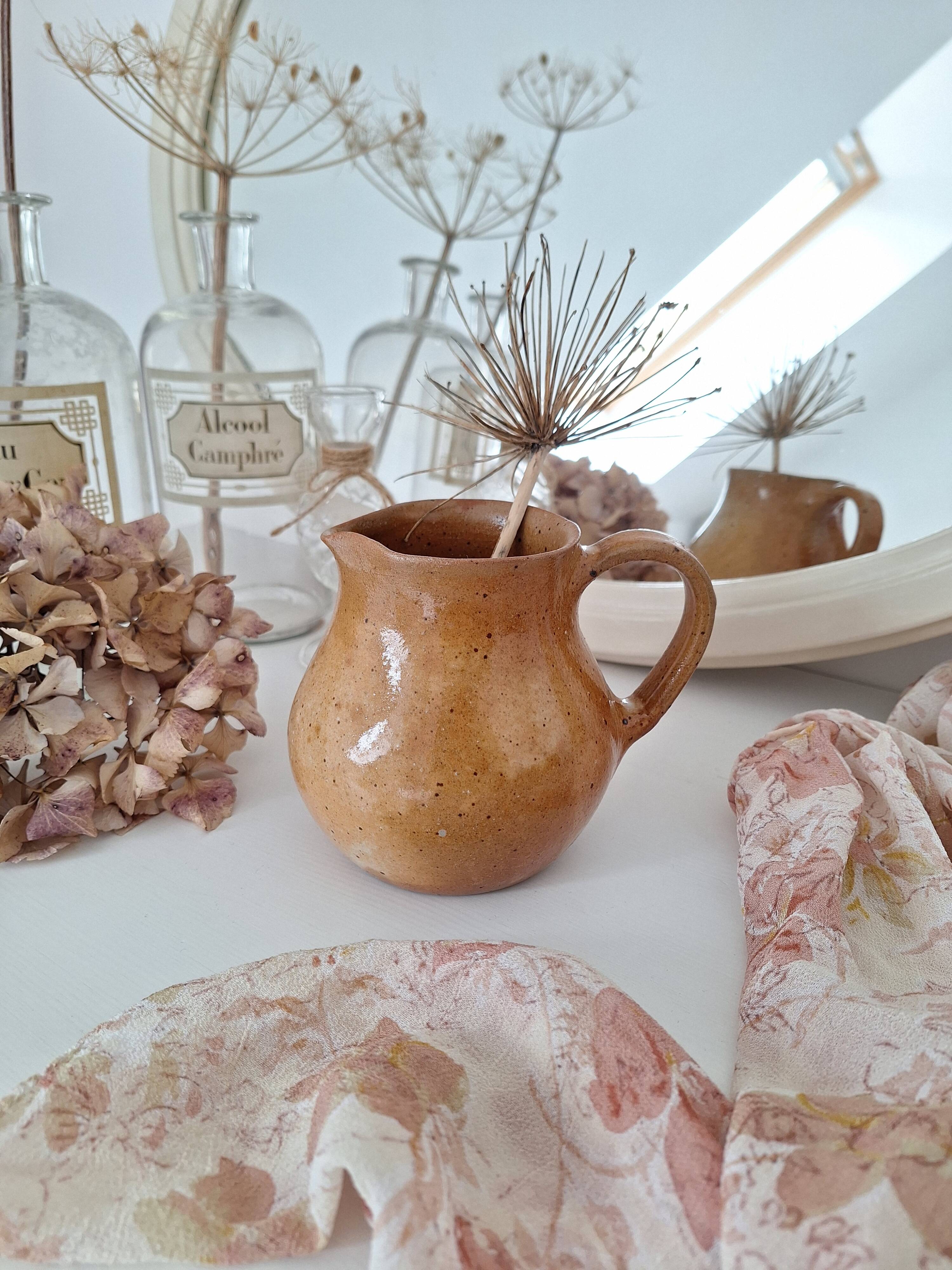 Stoneware jug from the 1970s