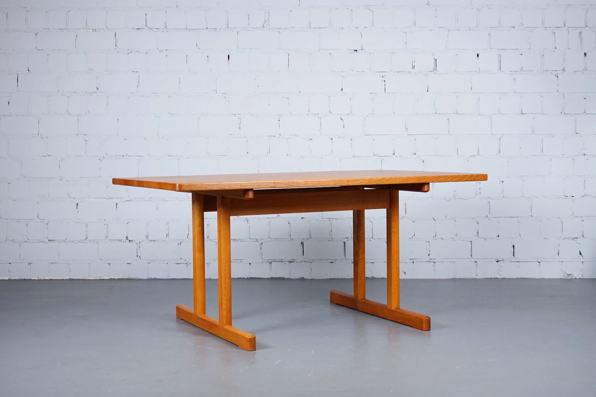 6289 Dining table by Børge Mogensen for Fredericia