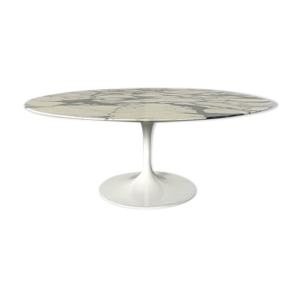 Coffee table "Tulip" by Eero Saarinen for Knoll International 60s