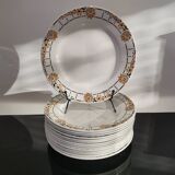 Series of 6 Saint Amand flat plates Ceranord France