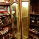 Venetian showcase