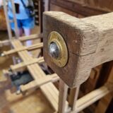 Extendable oak table