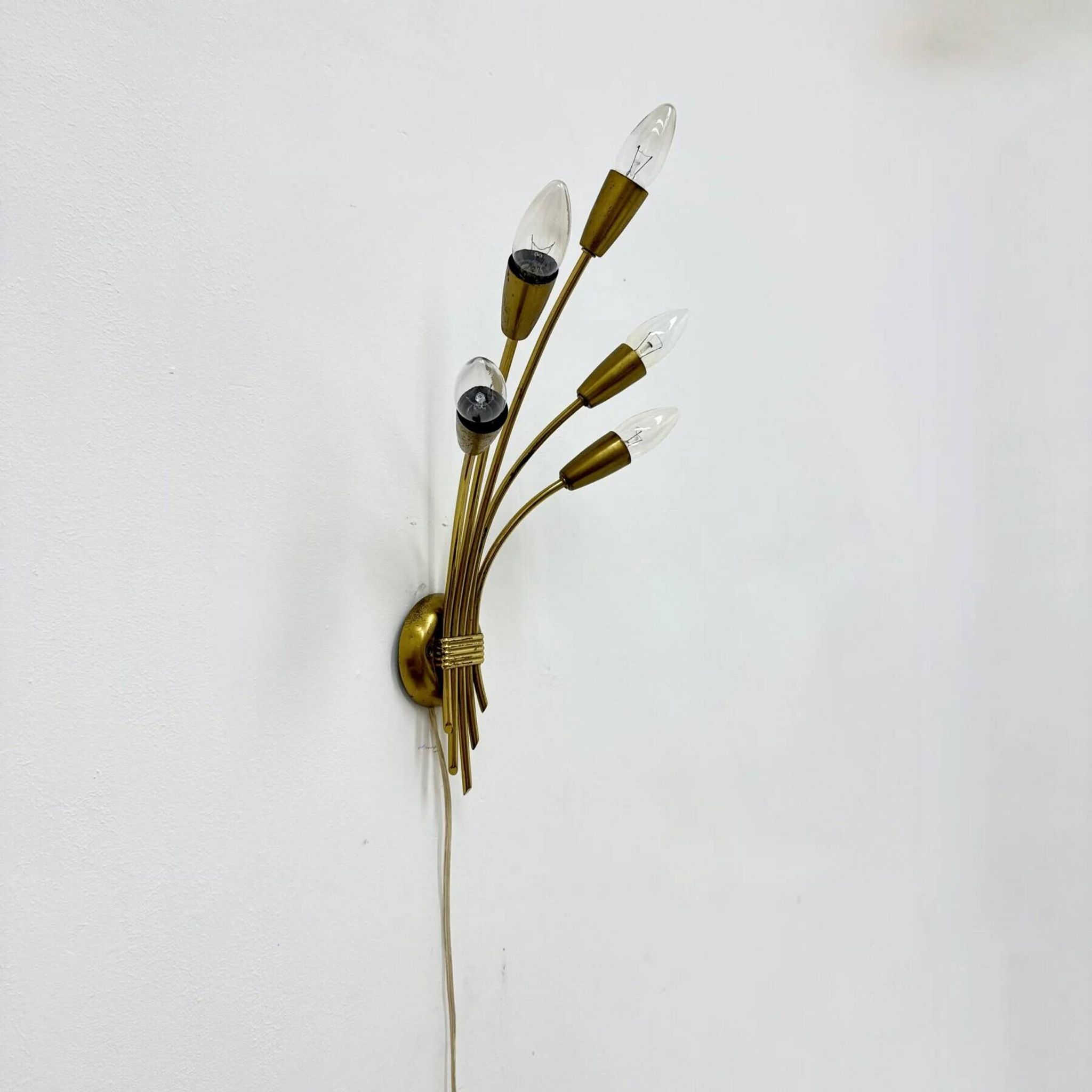 Mid-century brass wall light sconce, 1950s