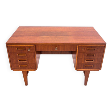 Teak desk, Denmark, 1960s.