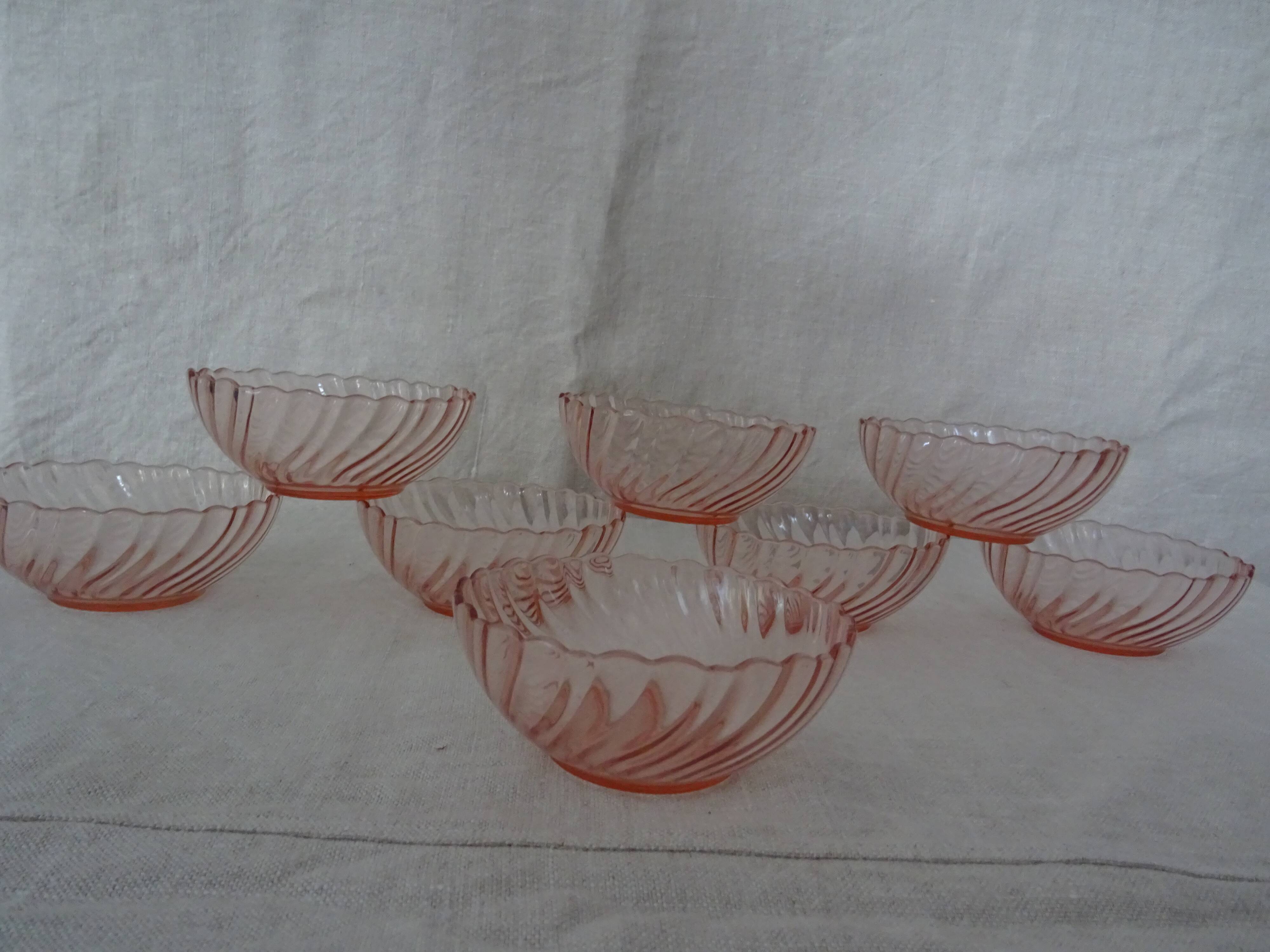 8 rosaline cups arcoroc twisted pink glass
