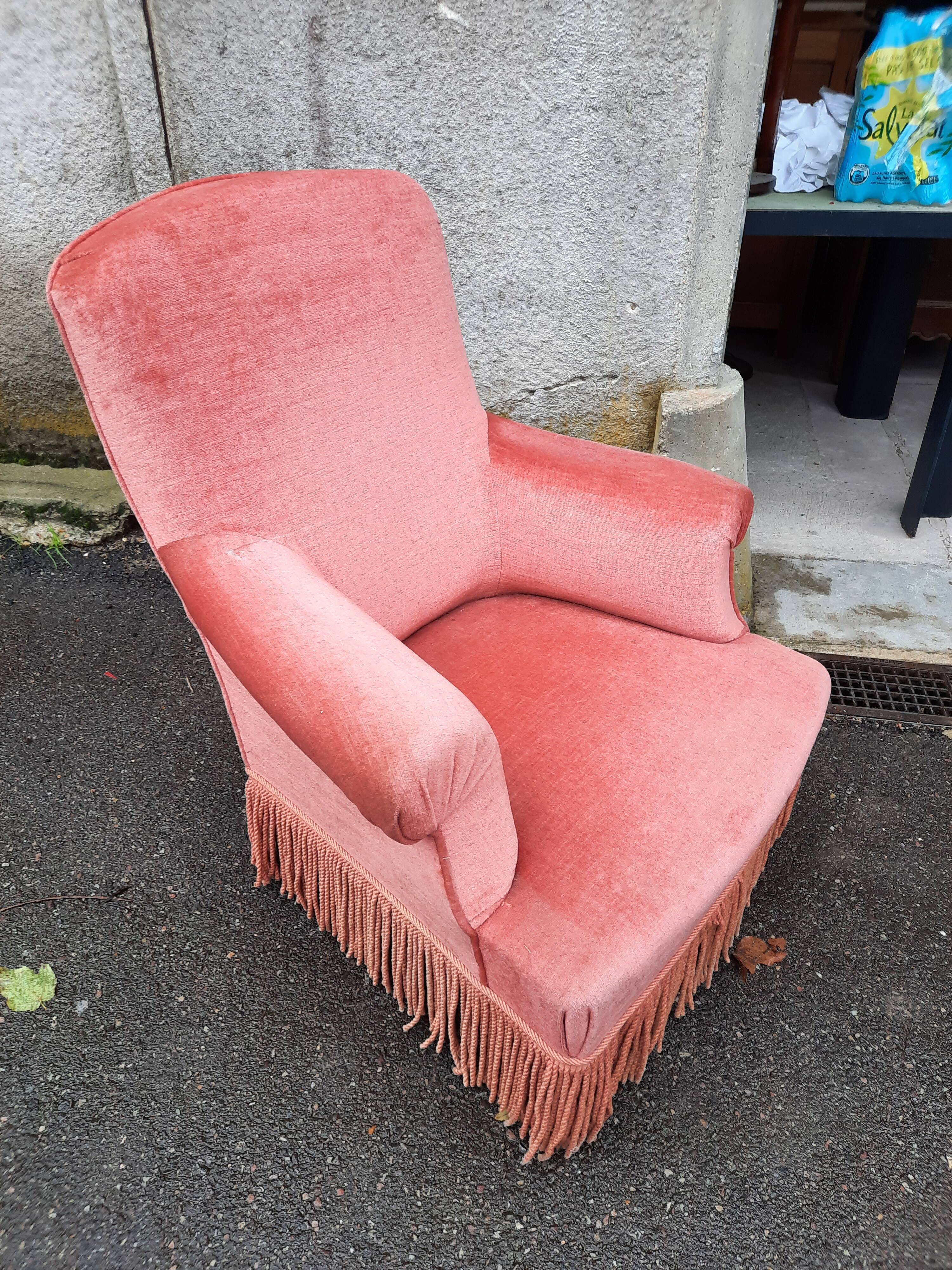 Paire de fauteuils crapaud rose