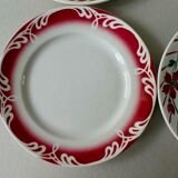 Lot of 6 flat plates, red décor