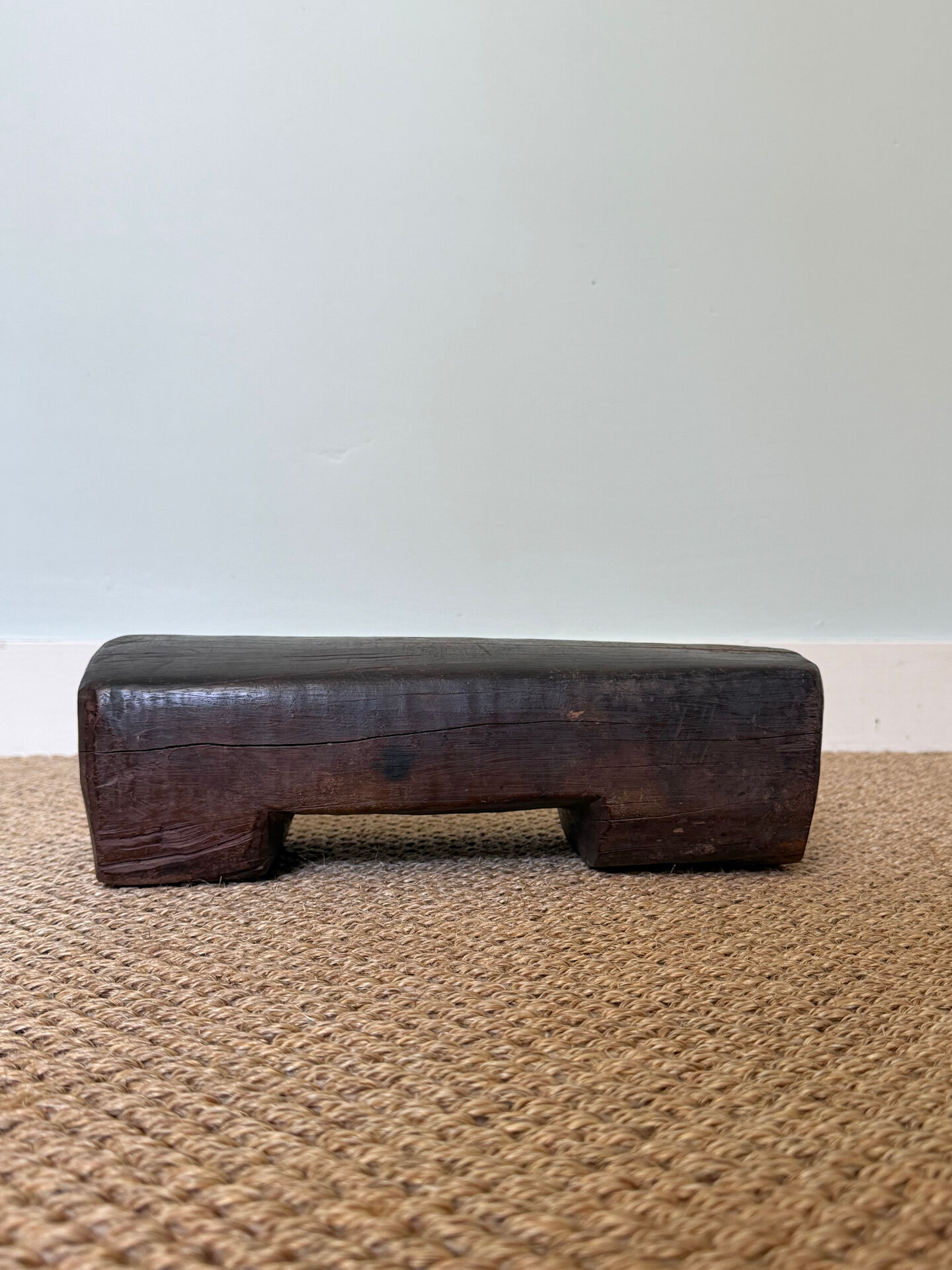 Traditional wooden neck support – Ivory Coast