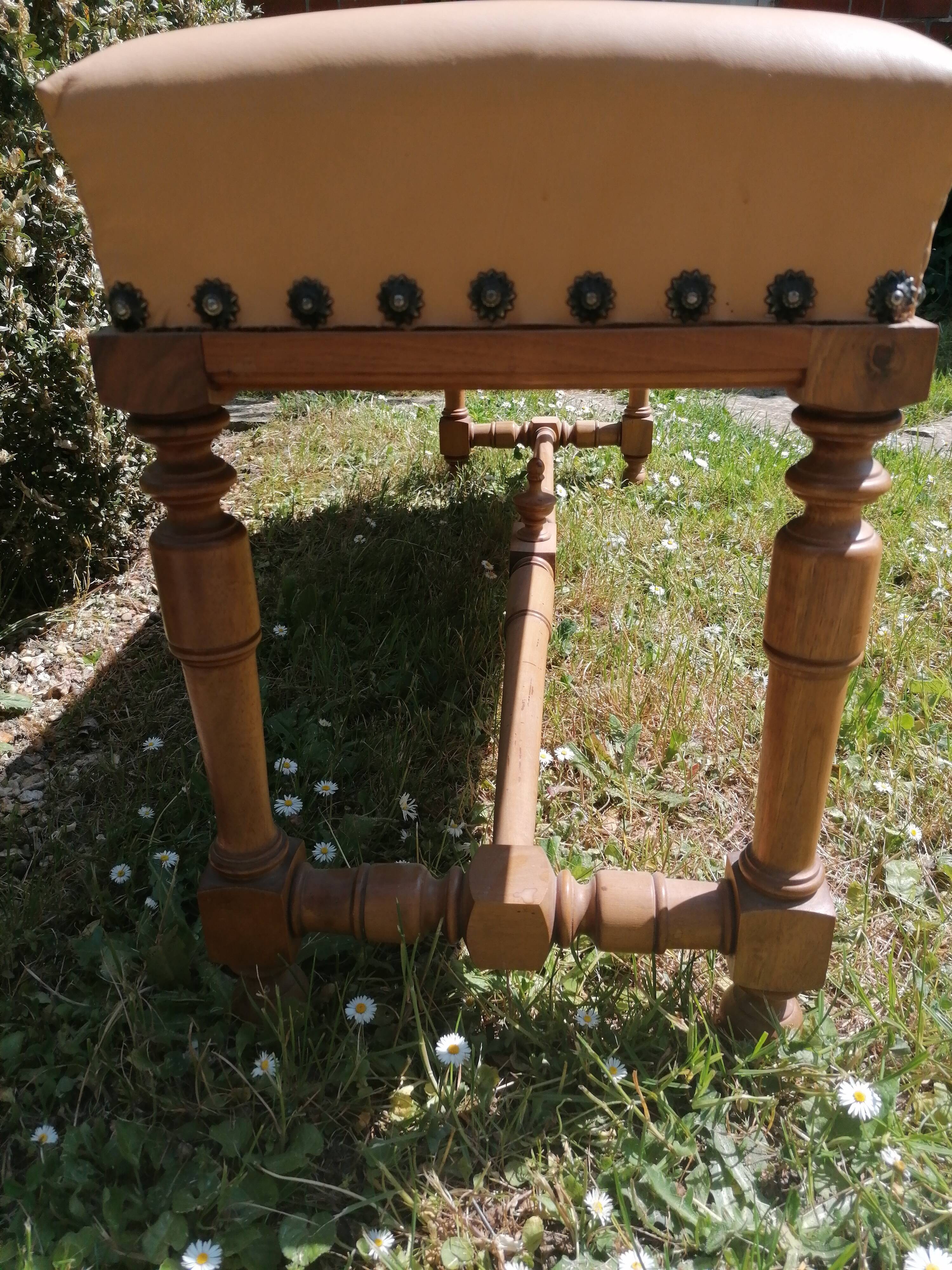 Footstool bench