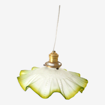 Suspension fleur en verre vert