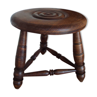 Tabouret tripode en bois tourné