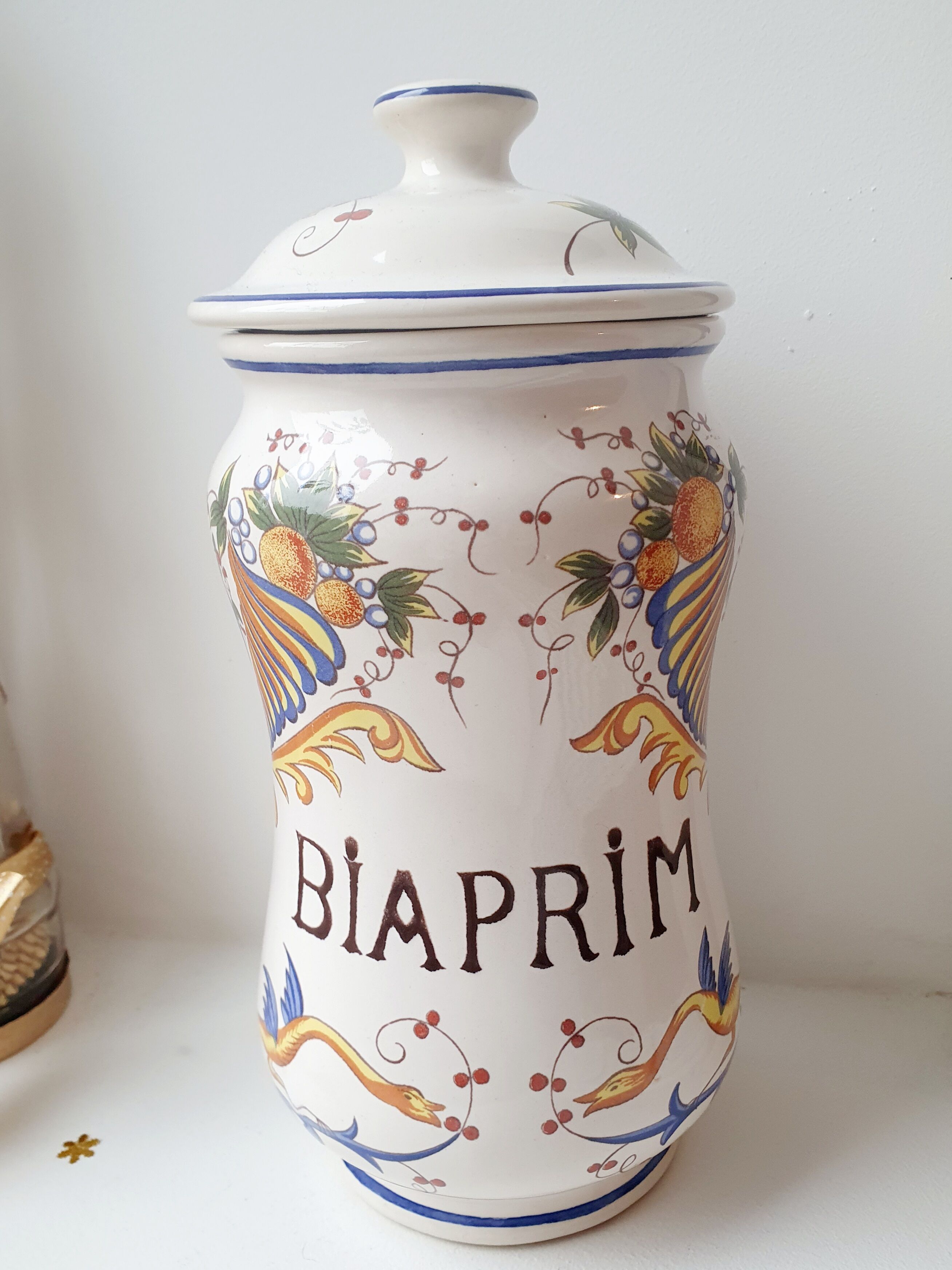 Pot à pharmacie biaprim