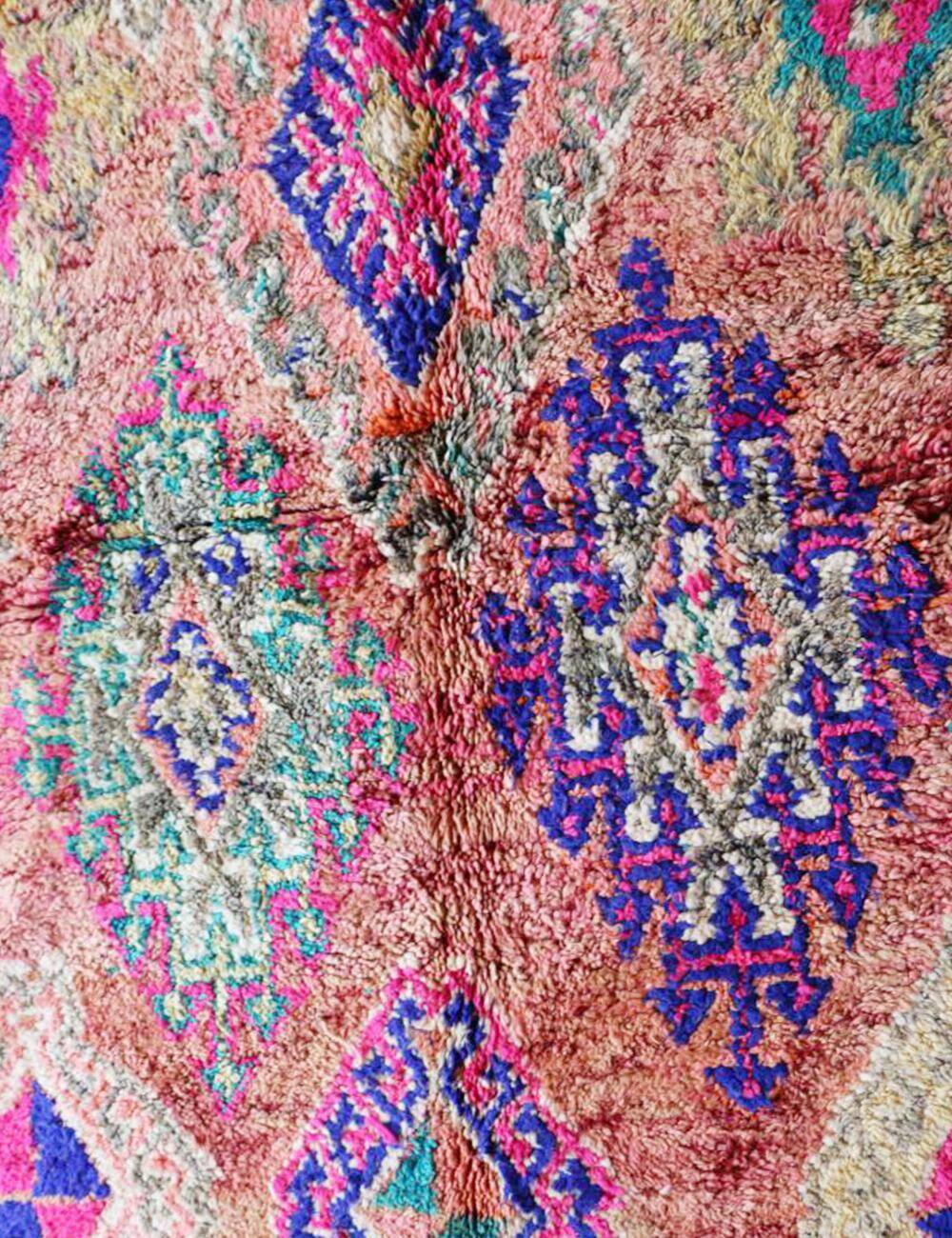 Vintage Moroccan Rug - 264 x 197 cm