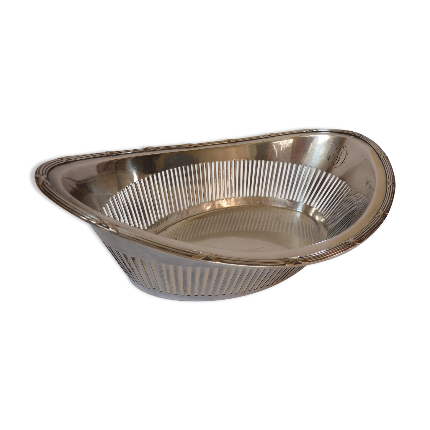 FD monogram silver metal bread basket