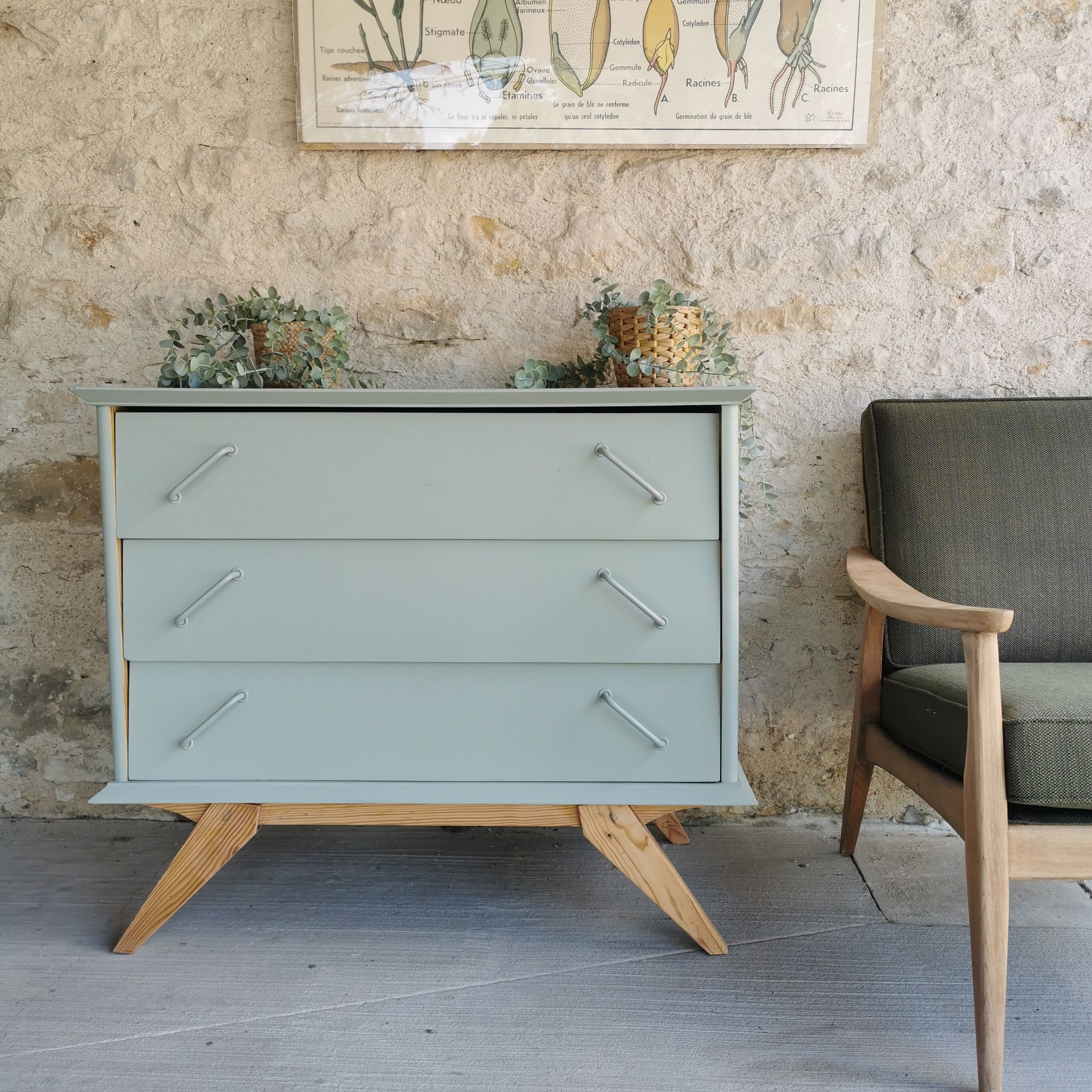 Vintage chest of drawers compass feet