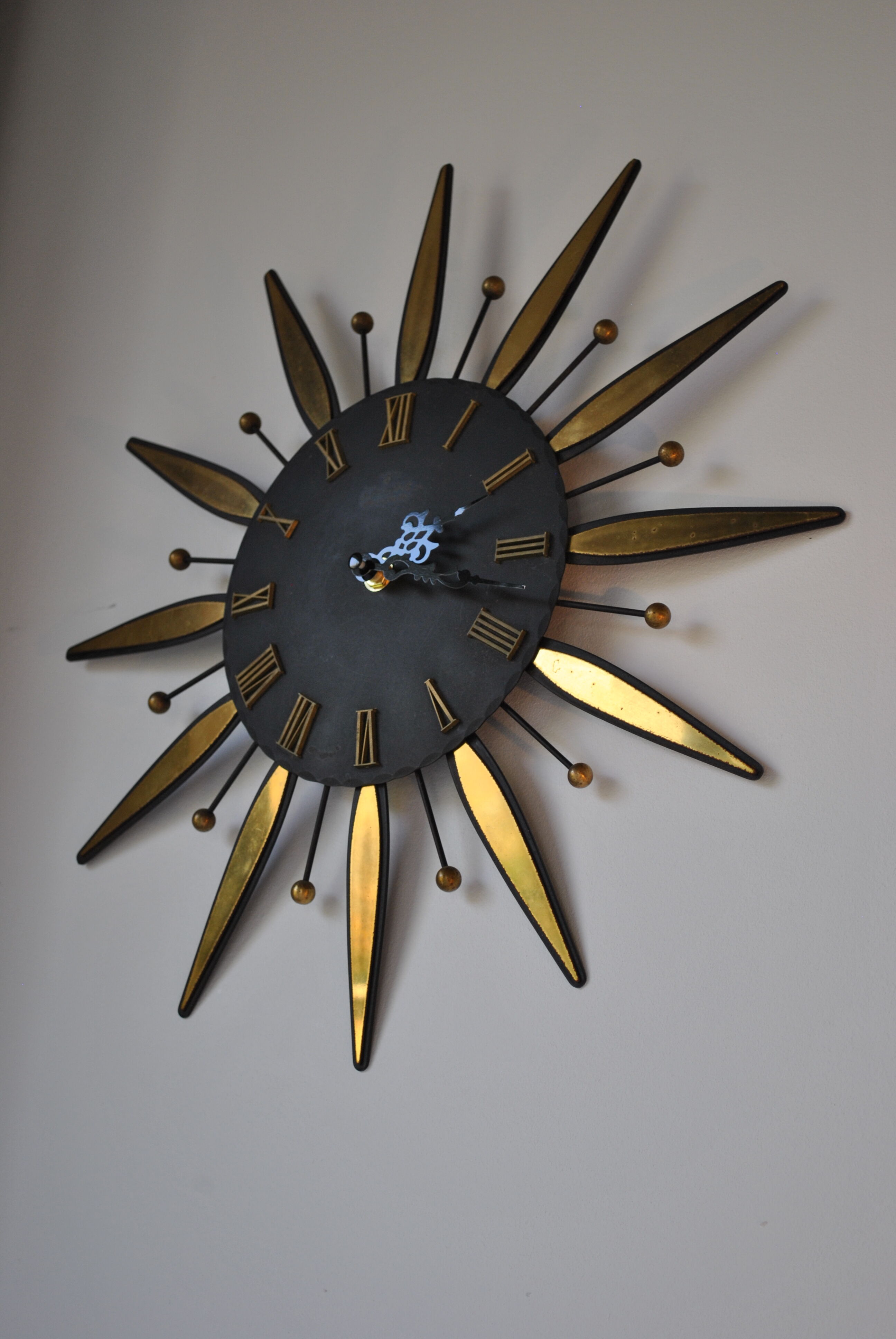 Vintage sun clock 1960