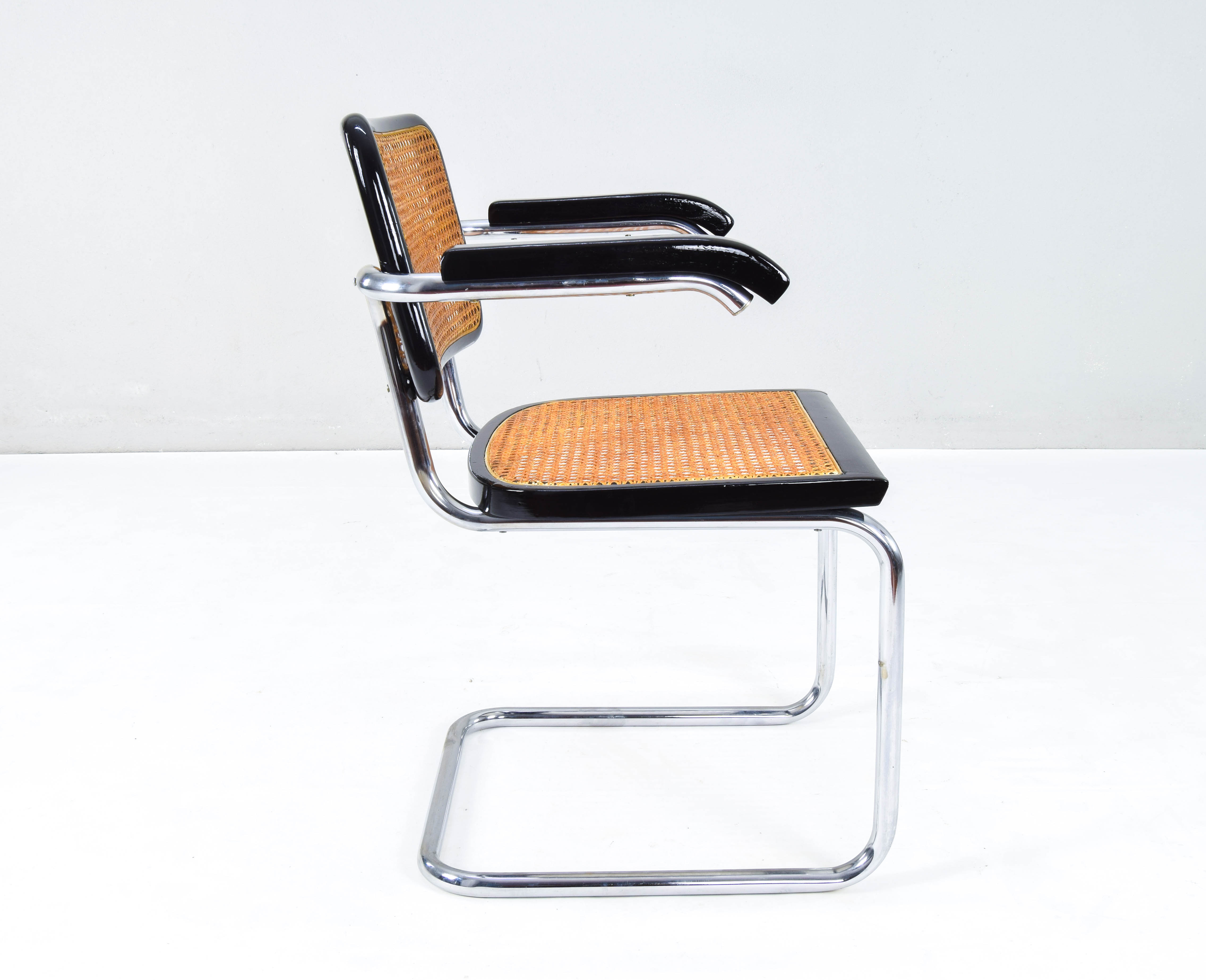 Mid-Century Italian Modern Marcel Breuer B64 Cesca Armchair Chair, 1970