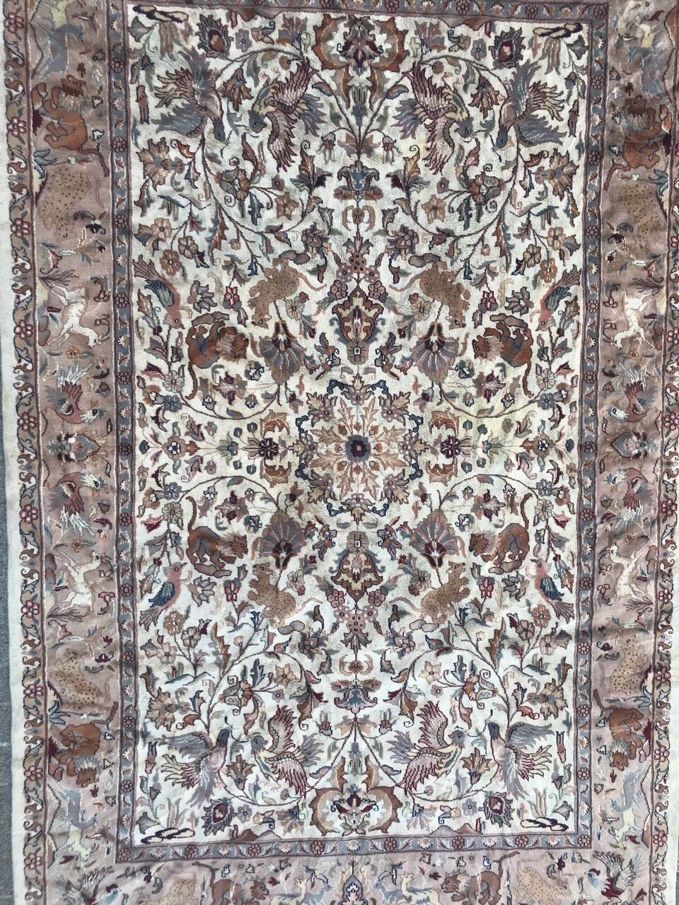 Pakistani carpet wool and silk handmade 190x295 cm