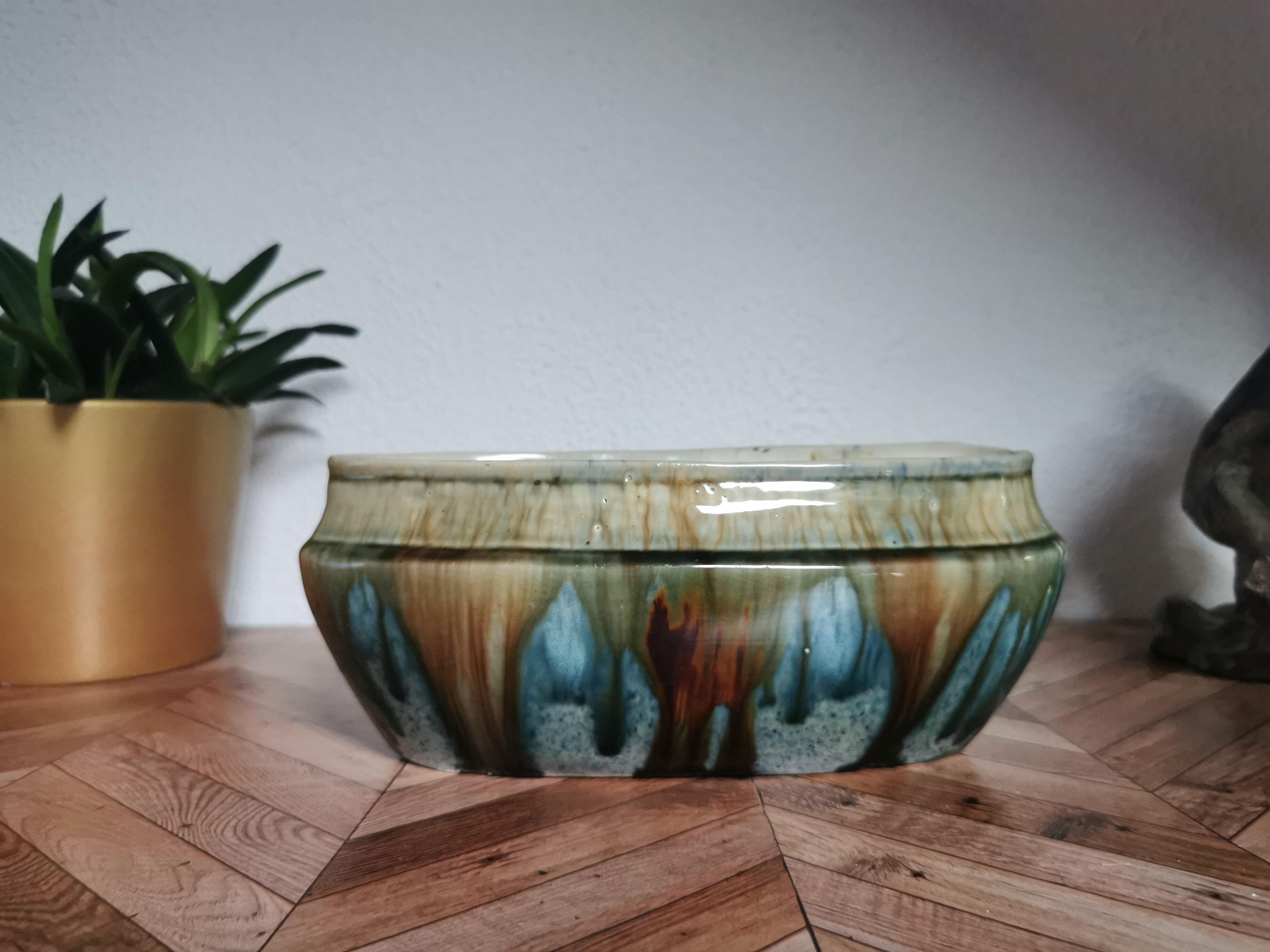 Art Deco ceramic planter